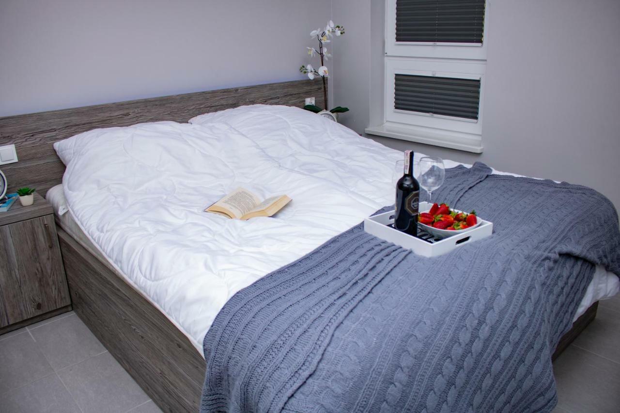 Apartament Z Ogrodkiem Trzesacz Bagian luar foto
