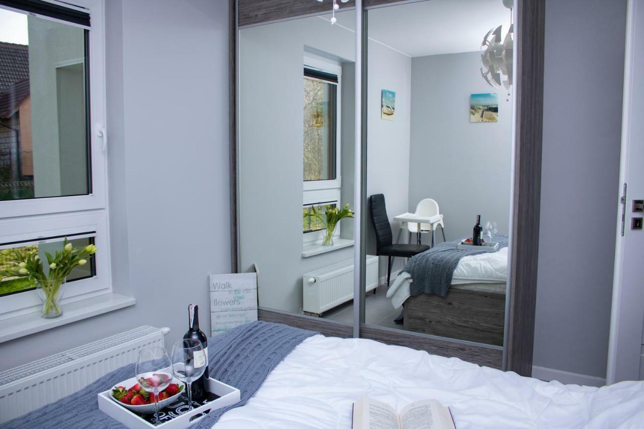 Apartament Z Ogrodkiem Trzesacz Bagian luar foto
