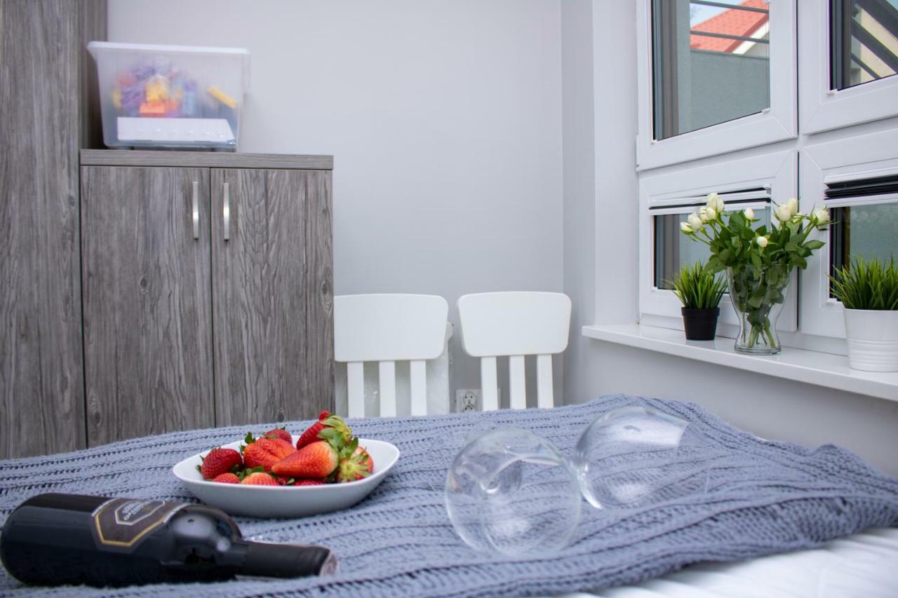 Apartament Z Ogrodkiem Trzesacz Bagian luar foto