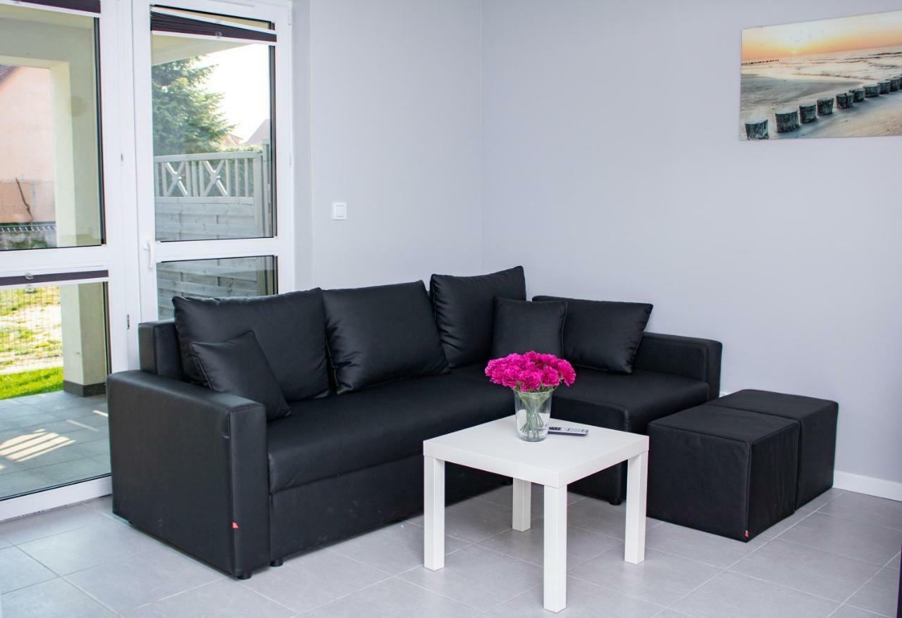 Apartament Z Ogrodkiem Trzesacz Bagian luar foto